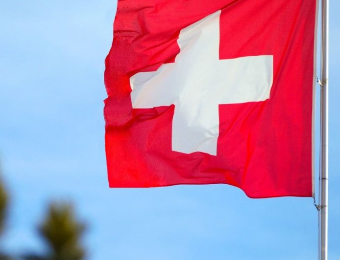 فرصة تدريب دولي مدفوع في سويسرا 2026 بعقد عمل وتأشيرة رسمية